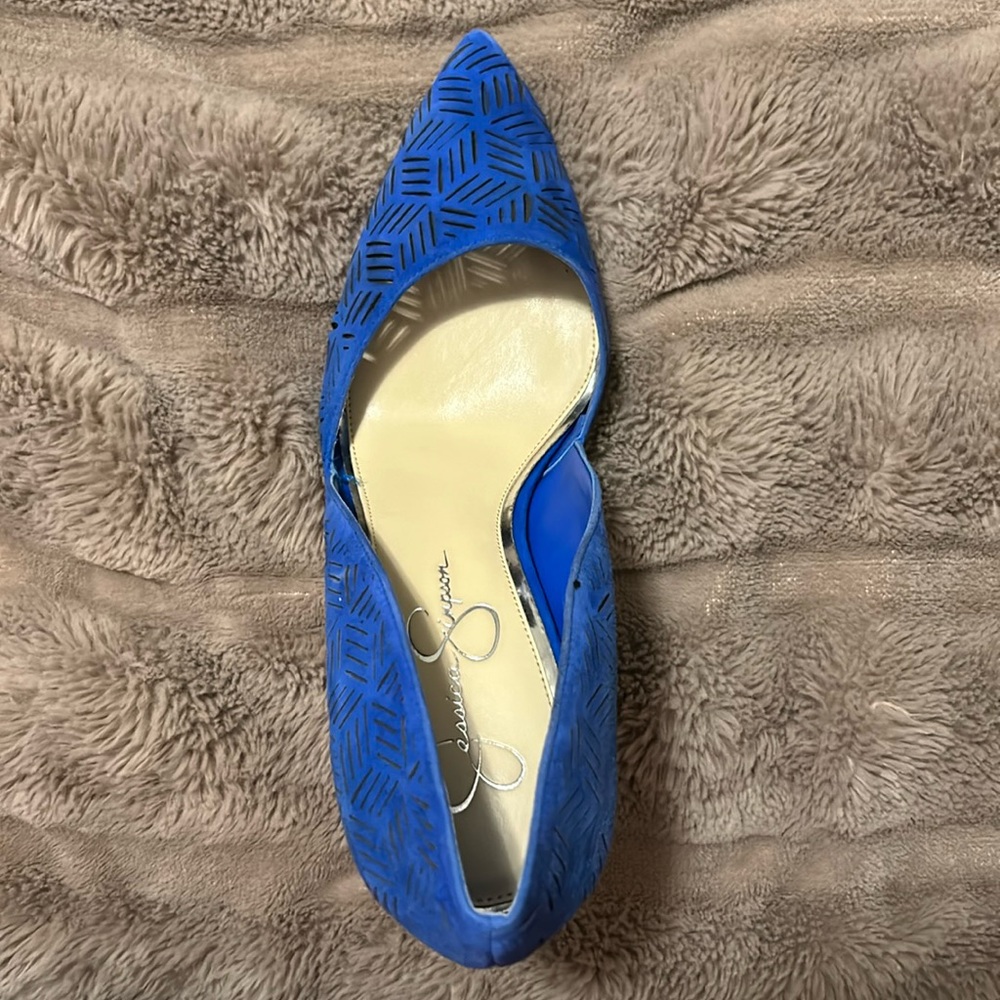 Jessica Simpson charie pumps